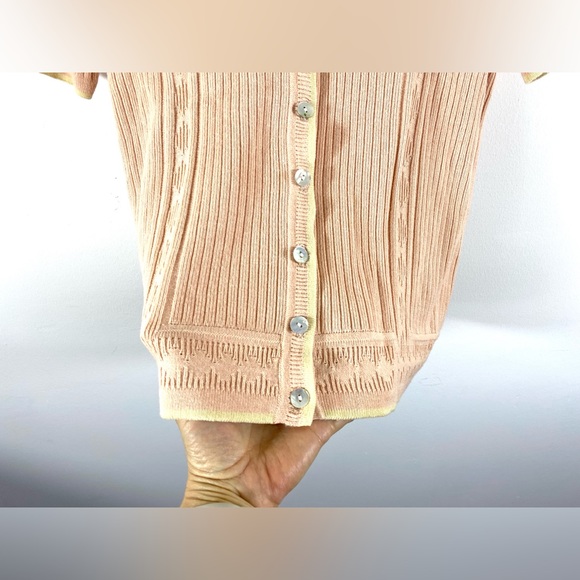 Vintage Rayon Cotton Short Sleeve Cardigan Sweater with Dark Mother of Pearl - Picture 4 of 10